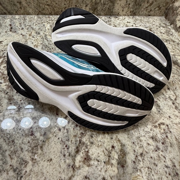 Saucony Women’s Guide 16 Power Run Running Shoe Blue (Size 7.5) - Picture 12 of 15